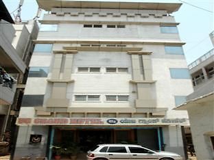 Ug Grand Hotel Bangalore Eksteriør bilde